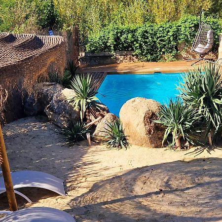 Complejo Oasis Beach Sobre El Rio Huerta  Eksteriør billede