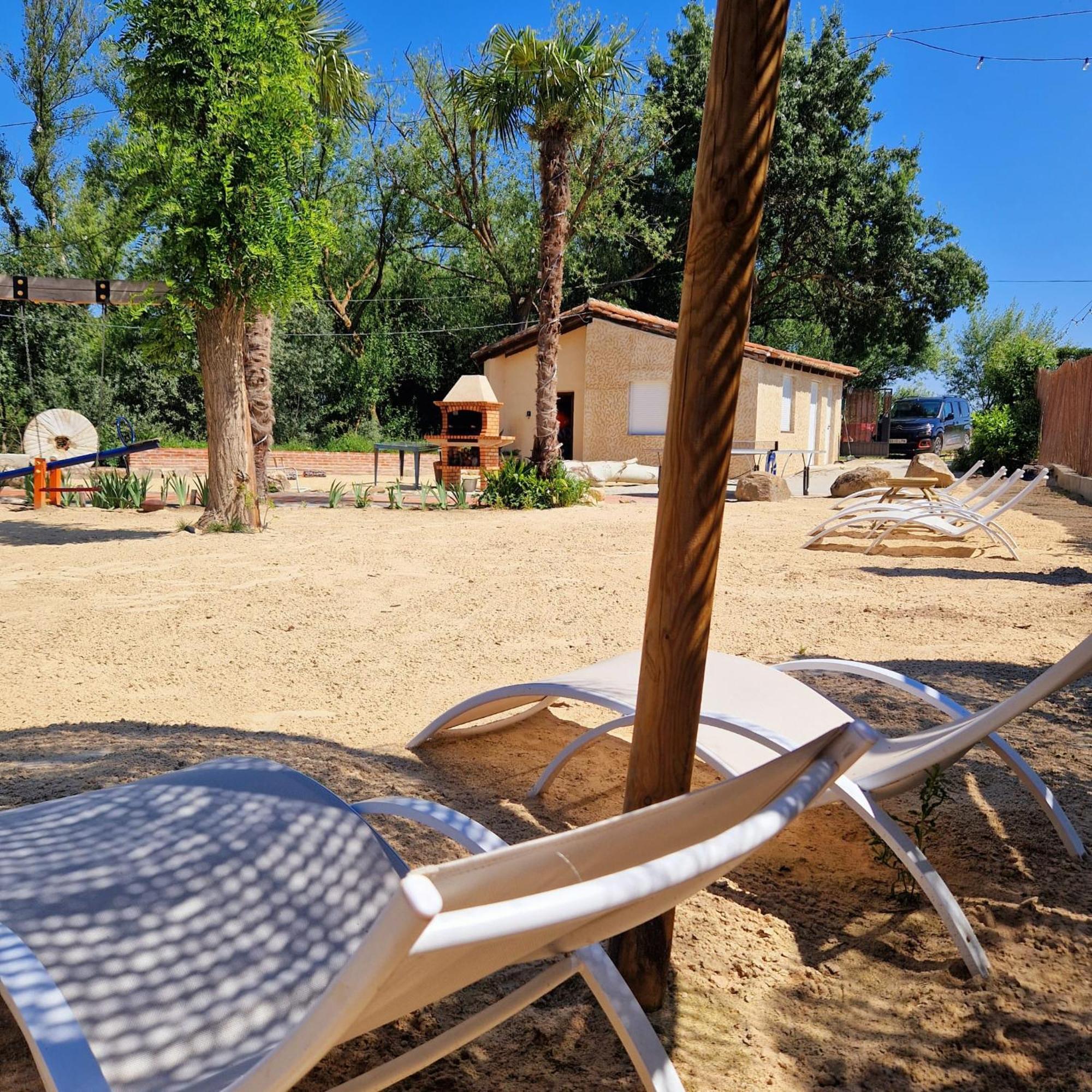 Complejo Oasis Beach Sobre El Rio Huerta  Eksteriør billede