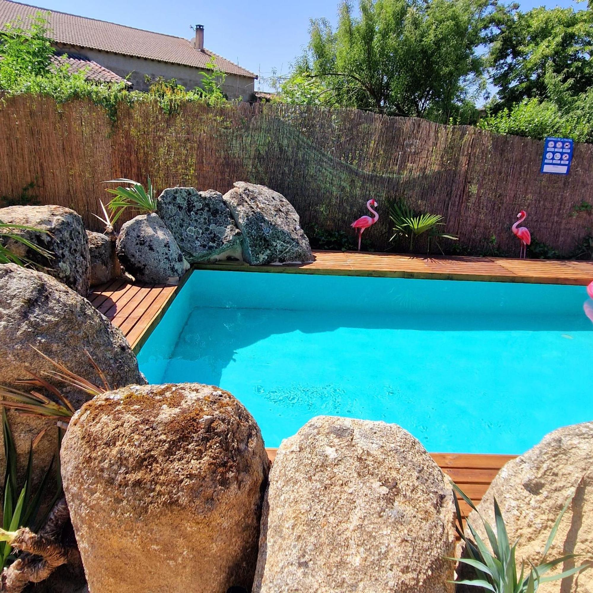 Complejo Oasis Beach Sobre El Rio Huerta  Eksteriør billede